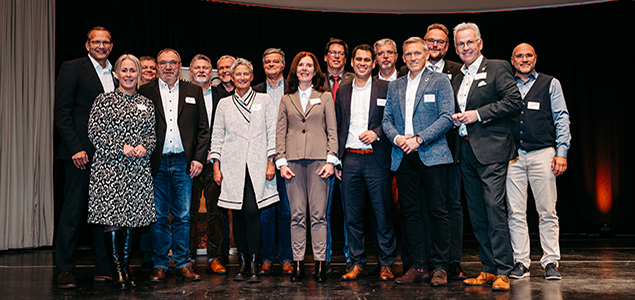 Gruppenfoto des ZRW-Vorstandes, auf dem alle in die Kamera blicken